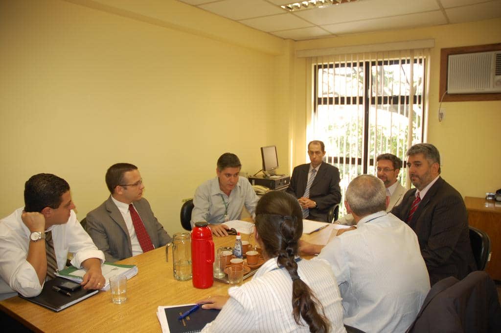 Reunião ocorreu nesta quarta-feira, na sede da Promotoria de Justiça de Defesa do Patrimônio Público