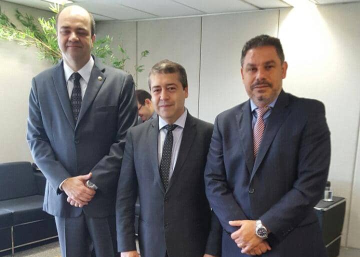 PGJ com ministro do Trabalho, Ronaldo Nogueira (c),e o  procurador-geral do Trabalho, Ronaldo Fleury