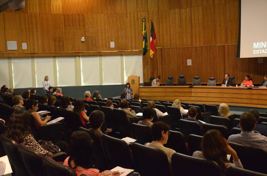Edição do Fórum foi realizada no Auditório Mondercil Paulo de Moraes