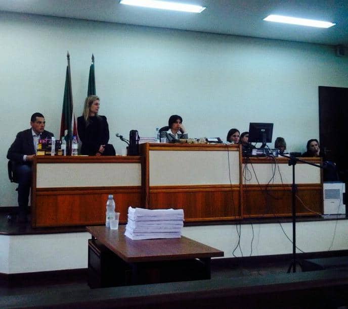 Promotora Caroline Mottecy de Oliveira atuou no júri