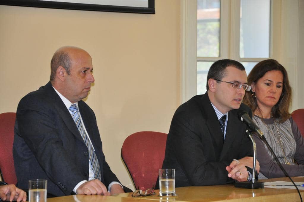 Secretário Miguel Velasquez e promotores Adrio Gelatti e Christianne Caminha