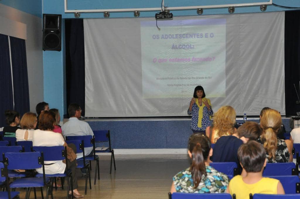 Palestra ocorreu na noite de quarta-feira