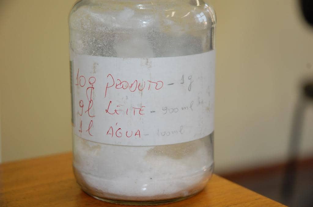 Fórmula utilizada para fraudar leite com ureia contendo formol para mascarar adição de água