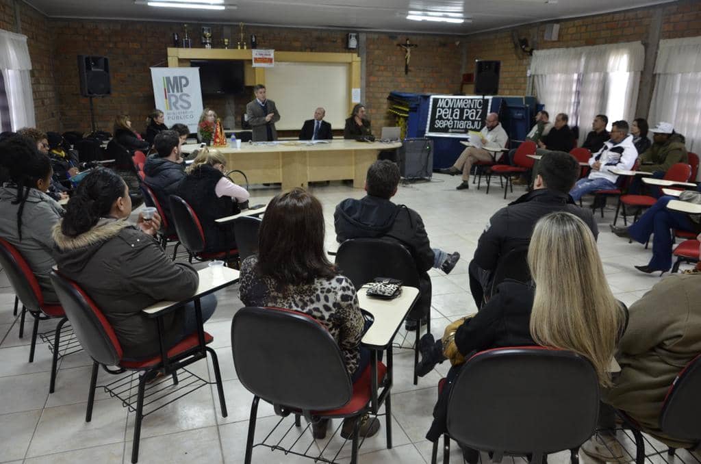 Evento foi realizado no Centro Social Pe. Pedro Leonardi