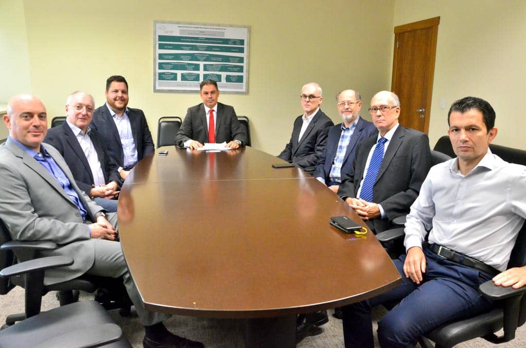 Dirigentes da Federação Israelita do Rio Grande do Sul estiveram nesta terça-feira no MP