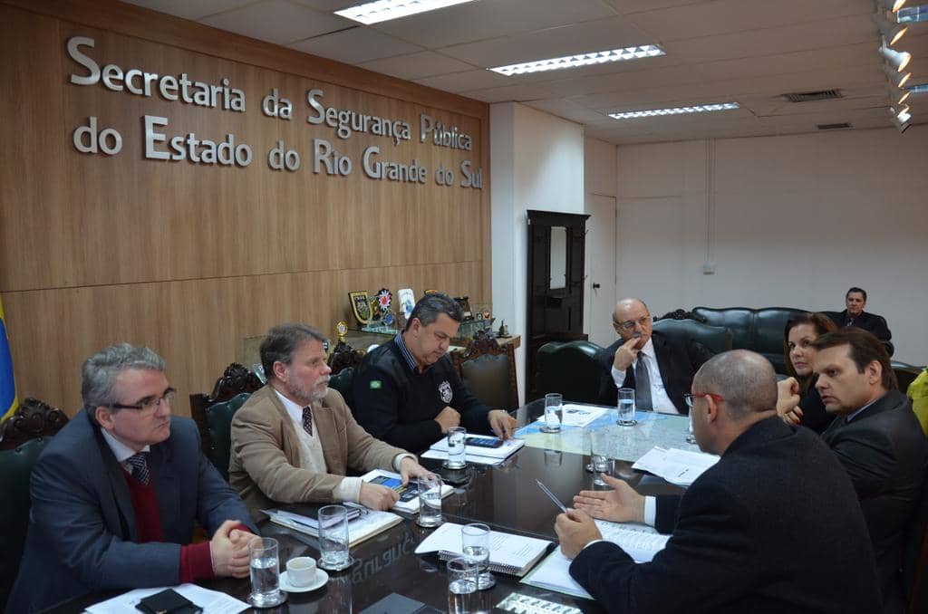 Reunião aconteceu na Secretaria de Segurança Pública