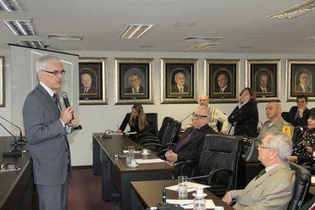 Reuniões ocorreram na OAB/RS em Porto Alegre...